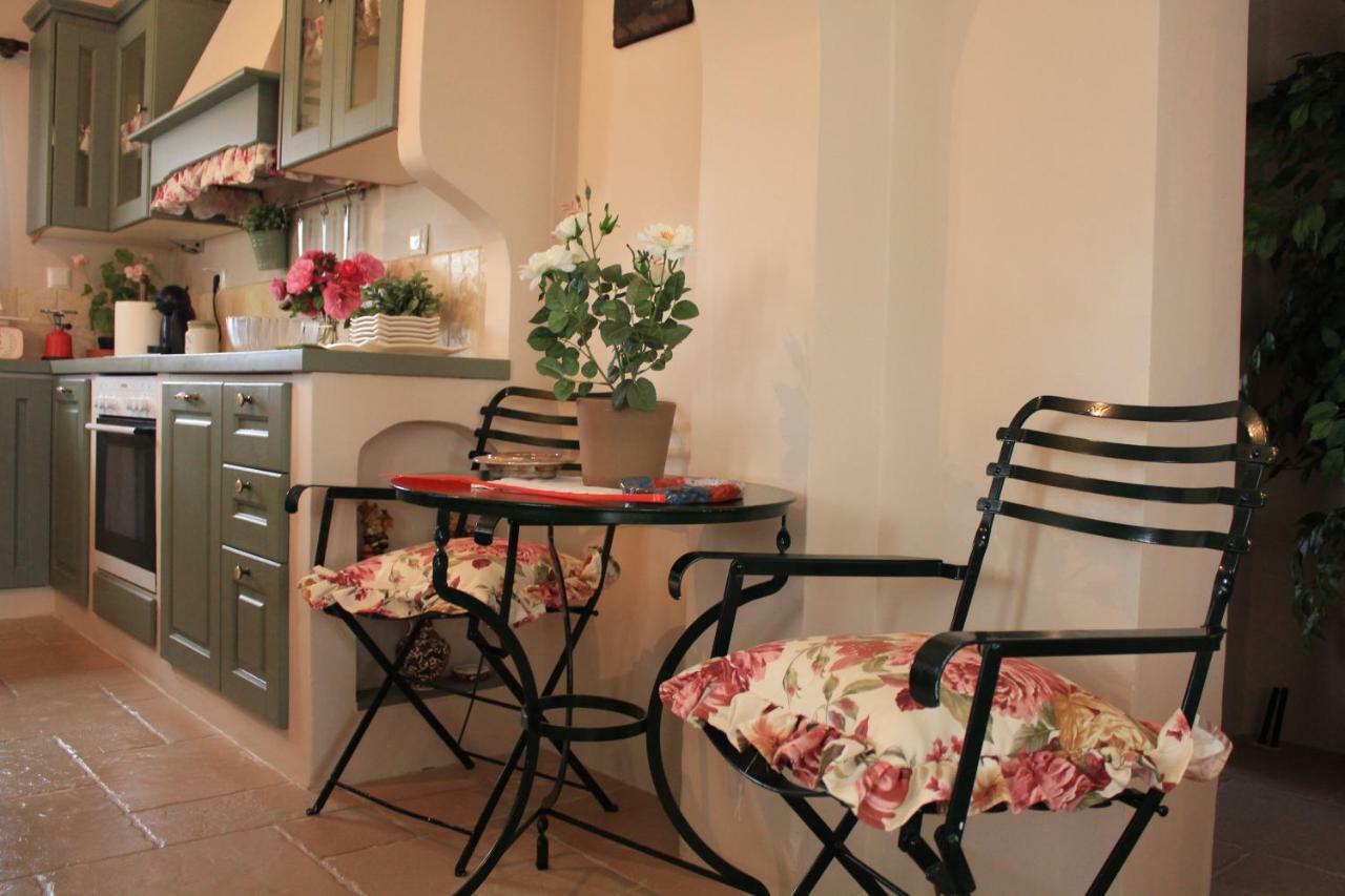 *Villa Pap-Live The Greek Hospitality In A Village* Nea Sampsounta Экстерьер фото