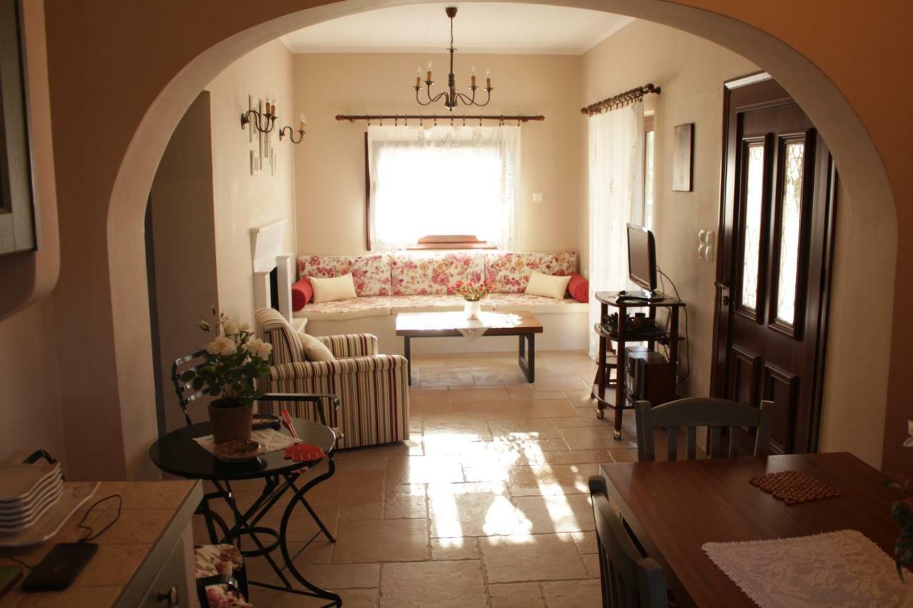 *Villa Pap-Live The Greek Hospitality In A Village* Nea Sampsounta Экстерьер фото